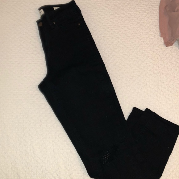 PacSun Denim - 🐘‼️ Distressed Skinny Jean‼️